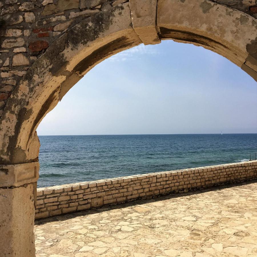Ferienwohnung Sommer Novigrad Istria المظهر الخارجي الصورة