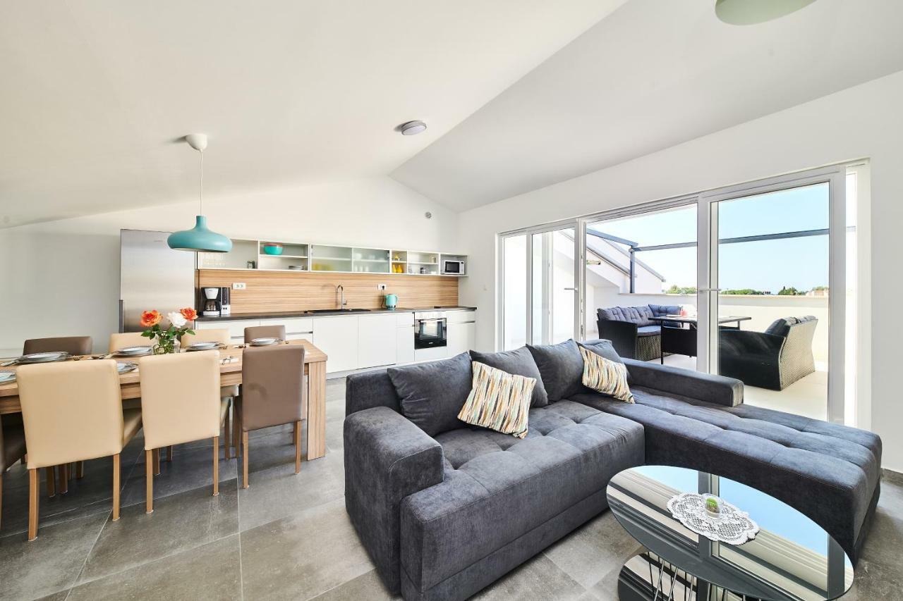 Ferienwohnung Sommer Novigrad Istria المظهر الخارجي الصورة